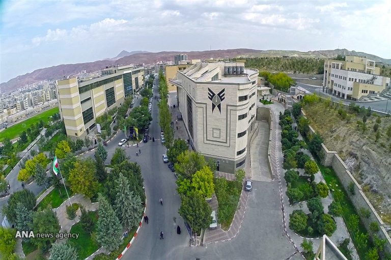 خدمات رسانی کاریکاتوری دانشگاه آزاد تبریز؛ این قسمت : صندلی های فرسوده!