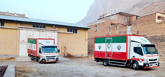 ارسال ۲۵۰ دستگاه چادر امدادی از ماکو به مناطق زلزله زده خوی
