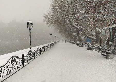بارش برف آذربایجان شرقی را سفید پوش کرد￼