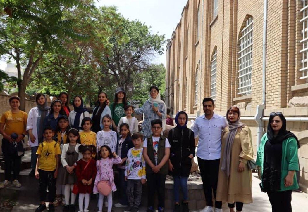 برگزاری تور آشناسازی موزه آذربایجان و مسجد کبود برای کودکان و نوجوانان