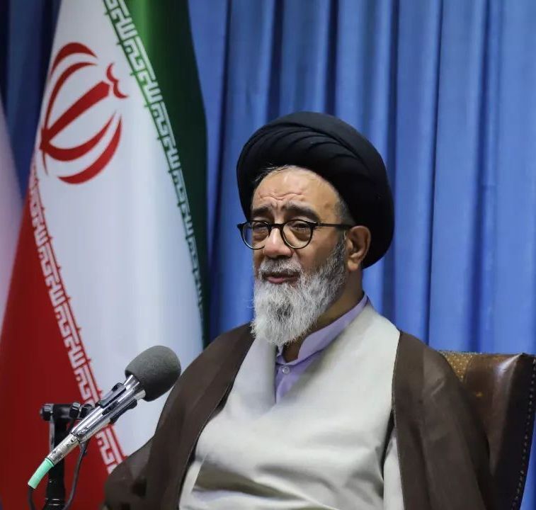 امام جمعه تبریز بر توجه به تزکیه و حکمت در مسابقات قرآنی تاکید کرد