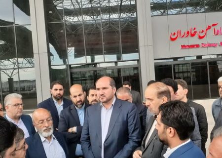 معاون اجرایی رئیس جمهور از راه آهن بستان آباد- خاوران بازدید کرد