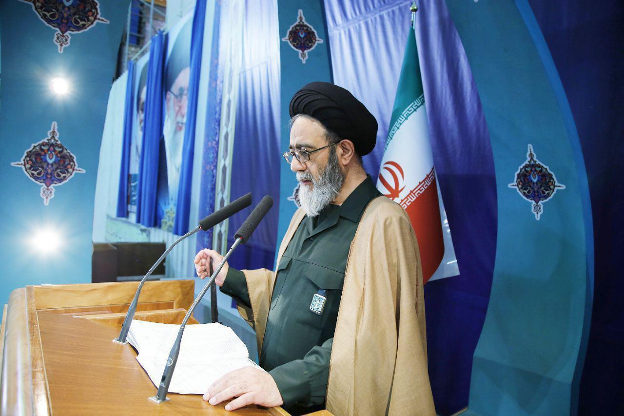 امام جمعه تبریز: توسعه روابط ایران با کشورهای جهان به خصوص همسایگان مورد تاکید است