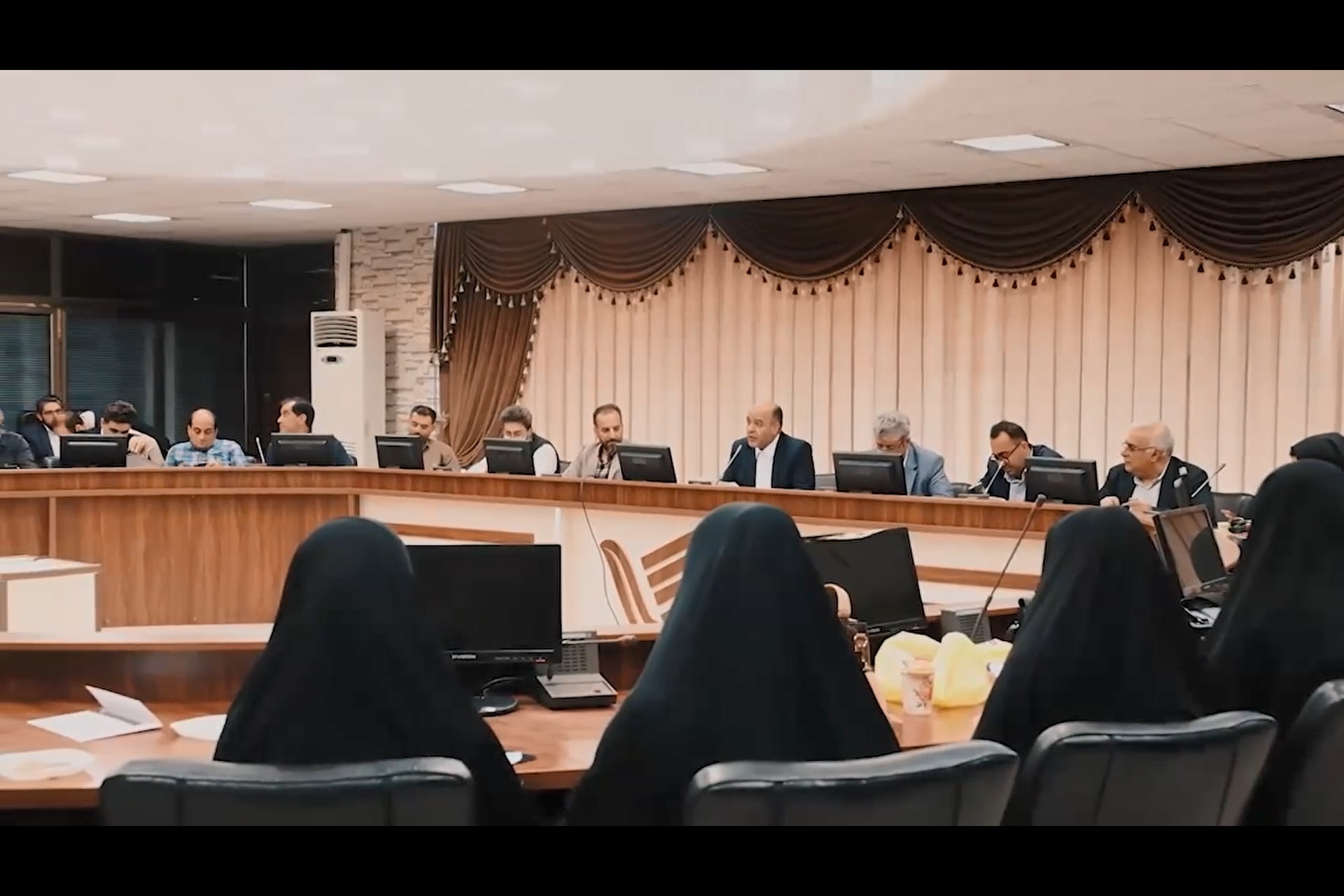 نشست نقش رسانه ها در تحقق شعار سال