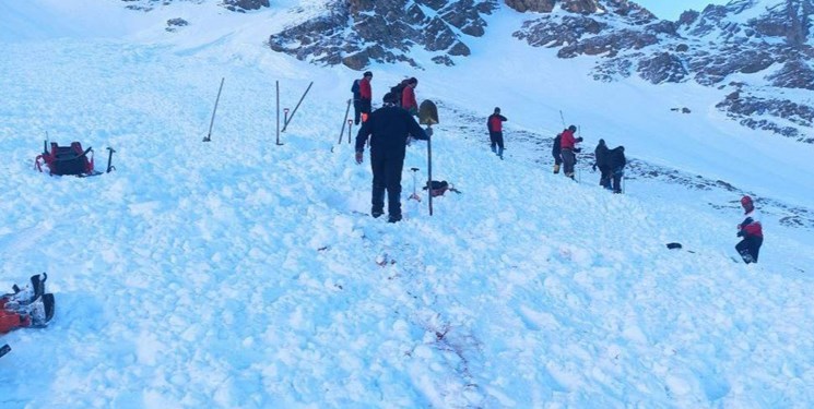 ۳ کوهنورد در برف و کولاک سراب مفقود شدند