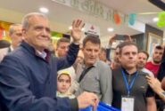 مسعود پزشکیان رای خود را به صندوق انداخت