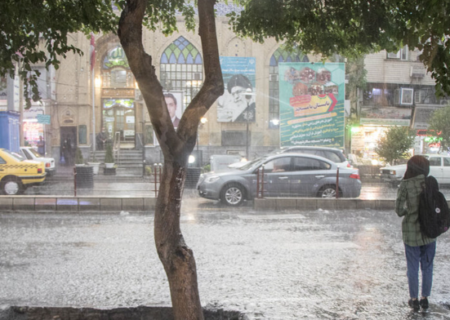رگبار باران و رعد و برق در ۱۳ استان 