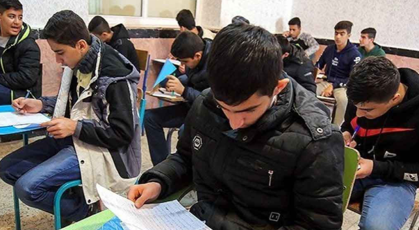 هیچ دانش‌آموز فاقد کارت امتحان نهایی از شرکت در امتحان محروم نخواهد شد