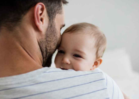سن متوسط اولین فرزندآوری زنان ۲۷.۵ سال است