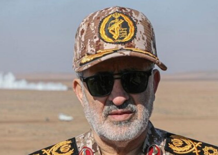 با حکم رهبرانقلاب سردار شادمانی فرمانده قرارگاه مرکزی خاتم الانبیاء شد