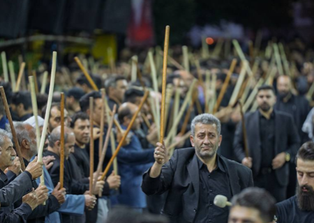 ضرورت ارتقای بینش مداحان در بازنمایی حماسه کربلا/ عاشورا را آگاهانه روایت کنیم