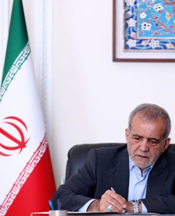 پزشکیان: پرستاران در جنگ ۱۲ روزه برگ زرین دیگری بر دفتر خاطرات سلامت کشور افزودند