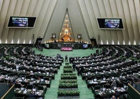استفاده از تلفن همراه در مجلس ممنوع شد