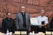 تجلیل از شهروند فداکار تبریزی در صحن شورا/ تذکر در خصوص مسیرگشایی و مشکلات پرداخت در شهرداری تبریز