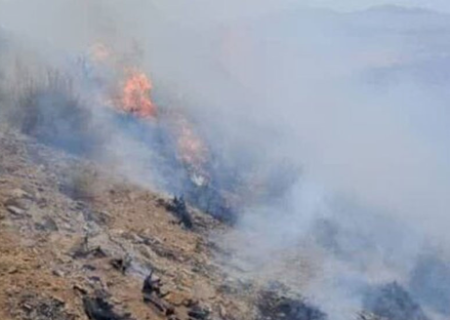 مهار آتش‌سوزی در مراتع آلماچوان شهرستان مراغه