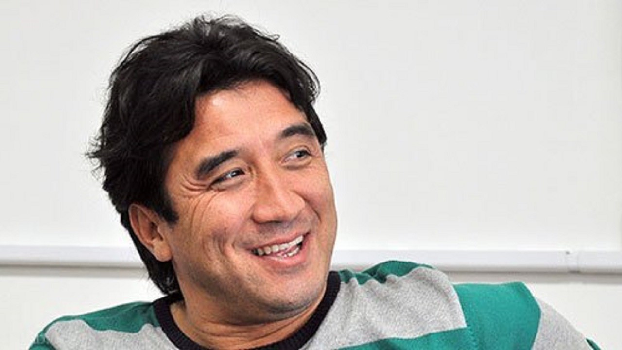 خداداد عزیزی به مالزی می‌رود