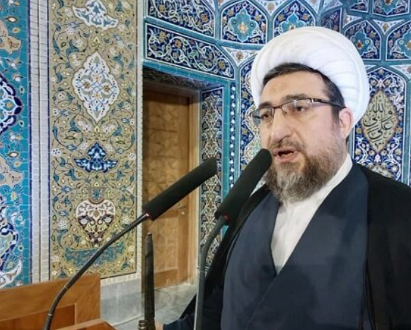 ما هیچگاه با تهدیدهای دشمنان عقب نشینی نمی‌کنیم