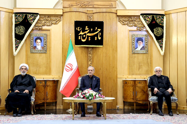 مبادلات تجاری به ۱۰ میلیارد دلار ارتقا می‌یابد