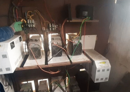 دستگاه‌های استخراج غیرمجاز رمزارز بلای جان برق