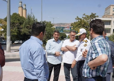 بازدید از پروژه های ترافیکی حوزه شهرداری منطقه دو توسط مدیران شهری و پلیس راهور