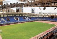 بازی تراکتور و استقلال در مشهد برگزار می‌شود