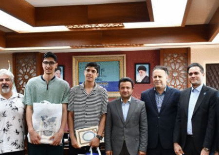 هدیه ویژه دانشگاه تبریز به قهرمانان تبریزی والیبال جهان 
