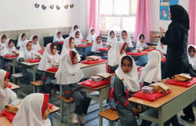 غیرحضوری شدن مدارس در مهرماه کذب است