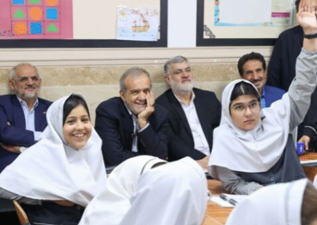 پزشکیان: با مشارکت خانواده‌ها نابرابری آموزشی را از میان برمی‌داریم