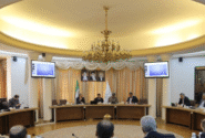 دهک های کمبرخوردار در پرداخت وامهای اشتغال خانگی در اولویت باشند