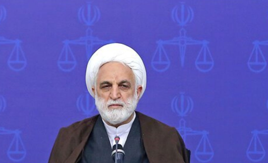 بدهیهای بانک آینده به بانک ملی منتقل نمیشود/ برخی گمان میکنند با سهامداران متخلف یا مجرم برخورد نمیشود