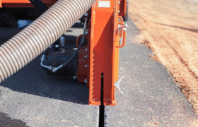 لزوم کاهش حفاری‌های اضافی برای توسعه فیبر نوری شهر تبریز