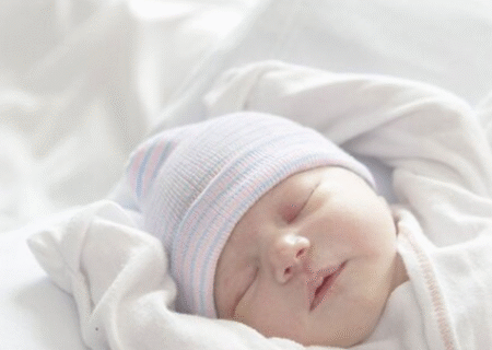 شرایط بهره‌برداری مادران شاغل از کاهش سن بازنشستگی