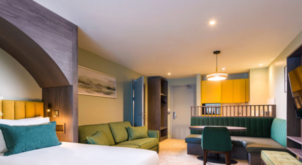 بهره‌ مندی بازنشستگان کشوری از تخفیفات ویژه هتل‌های ایرانگردی و جهانگردی