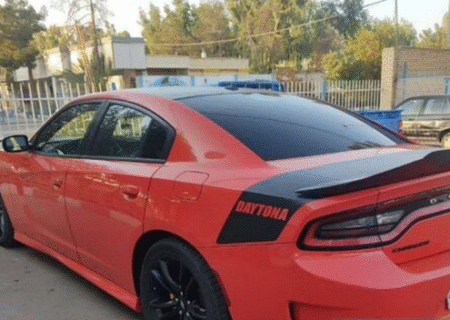 تعقیب پرسرعت در آزادراه قم -تهران/ دوج ۲۲۰ کیلومتری با ترافیک مصنوعی زمین‌ گیر شد