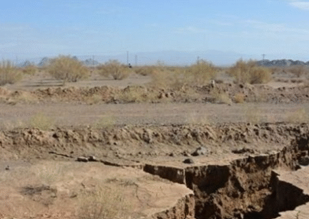 فرونشست زمین در آذربایجان غربی؛ دشت‌های سلماس و کهریز در معرض خطر