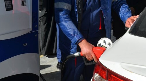 جزییات مصوبه بنزینی دولت/ زمان اجرا اعلام خواهد شد