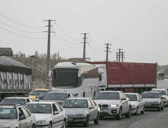 محدودیت تردد کامیون‌ها در آزادراه کسایی همزمان با بازی تراکتور-الشرطه