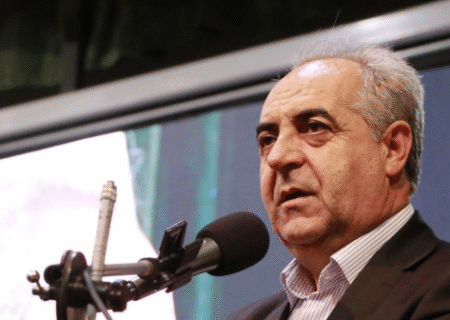 دانشجویان باید ضمن تحصیل، مهارت حل مسئله را بیاموزند