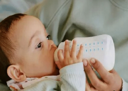 از سرگیری برنامه حمایت از «مادران دارای شیرخوار»/ فشار مراقبتی بر سر مادران دارای چندقلو