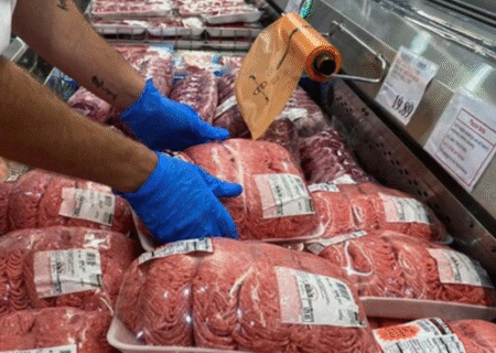 اولویت واردات با گوشت است نه دام زنده/ هشدار درباره خطر انتقال بیماری‌های خاموش