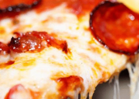 کاهش سن ابتلا به سرطان روده بزرگ به دلیل مصرف غذاهای فوق‌فرآوری‌شده