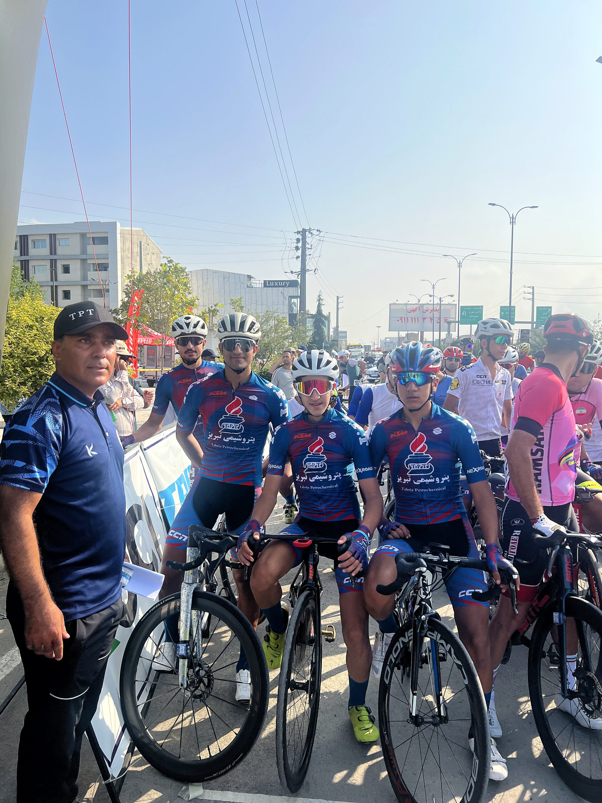 تیم پتروشیمی تبریز قهرمان مرحله اول لیگ برتر دوچرخه‌سواری جاده کشور شد