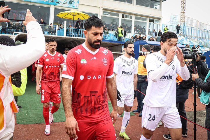 پرسپولیس و تراکتور همزمان زمین خوردند/استقلال به موقع گریخت