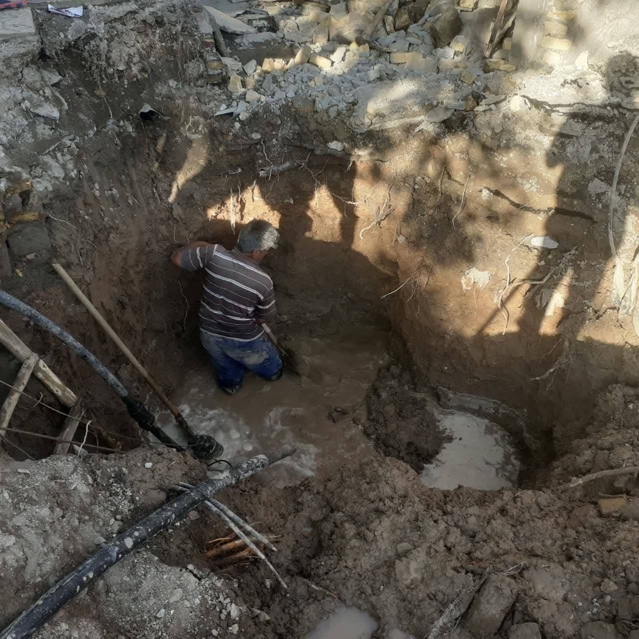 رفع ترکیدگی خط انتقال ۴۰۰ میلی‌متری شهرک اسلام‌آباد میانه در کمتر از ۲۴ ساعت بدون اختلال در شبکه آبرسانی